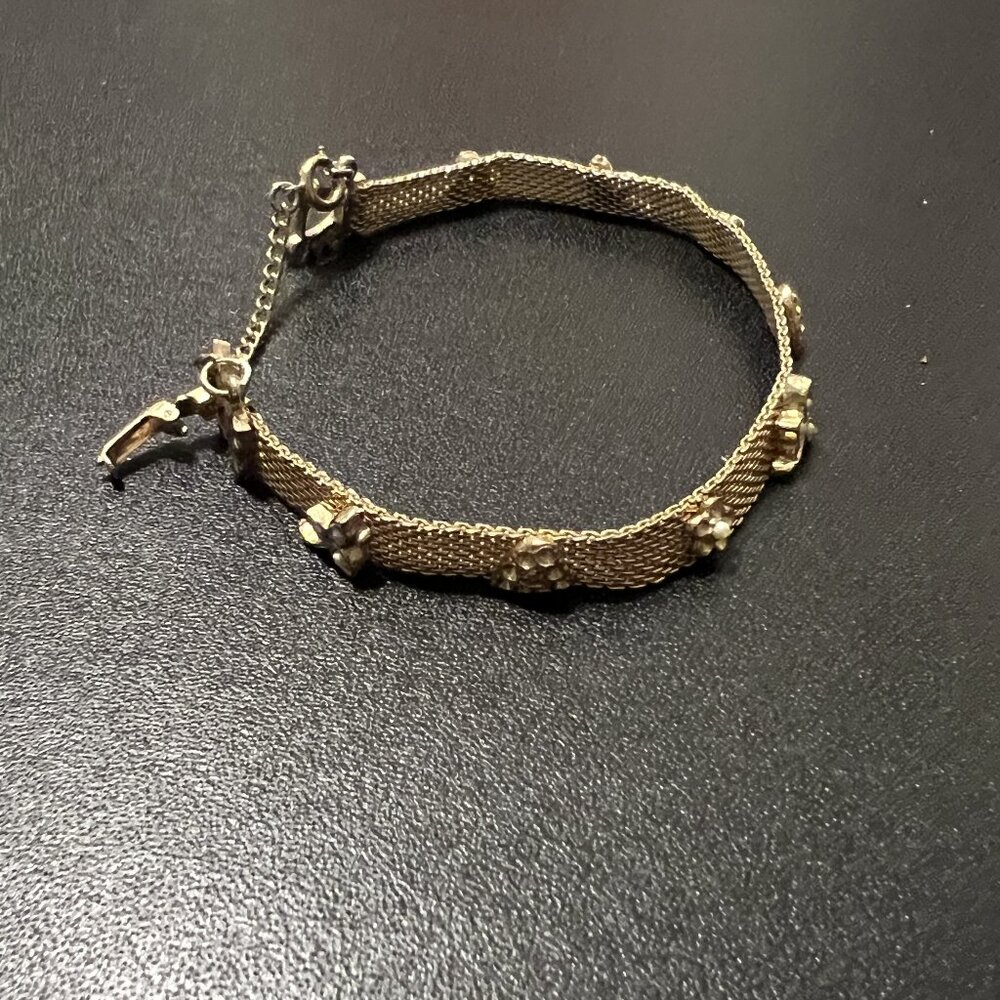 Vintage Goldette Mesh Gold Tone Heart and Flower Seed Pearl Bracelet with ChainT